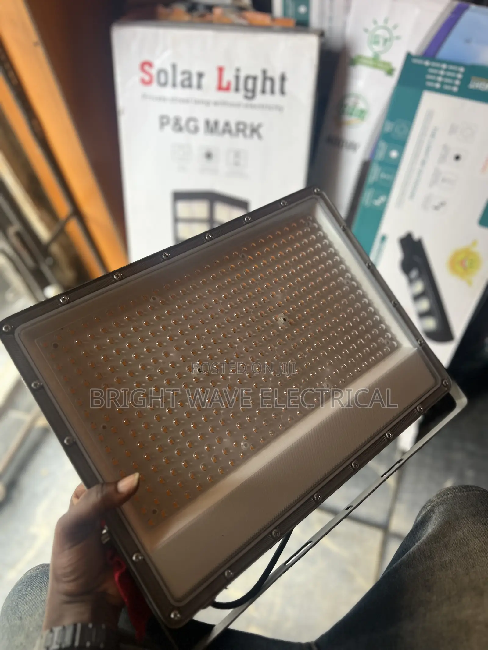 Wormwhite Flood Light 300wt