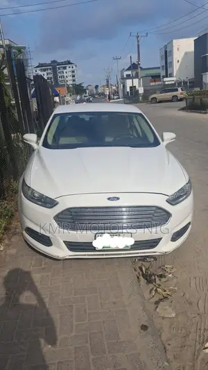 Ford Fusion S 2013 White