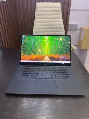 Laptop Dell XPS 15 7590 16GB Intel Core i7 SSD 512GB