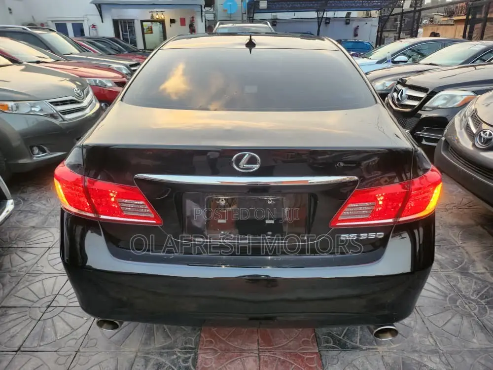 Lexus ES 350 2011 Black