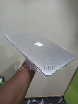 Laptop Apple MacBook Air 2013 4GB Intel Core 7 SSD 256GB