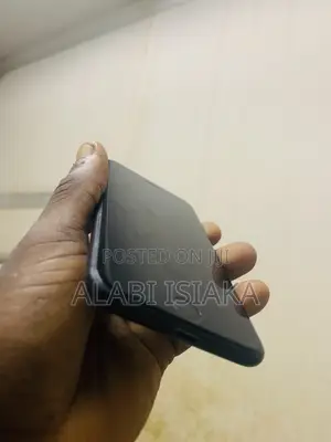 Apple iPhone 7 32 GB Black