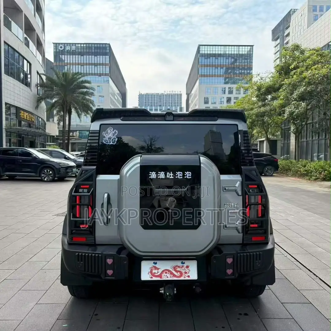 Jetour T2 2025 Gray