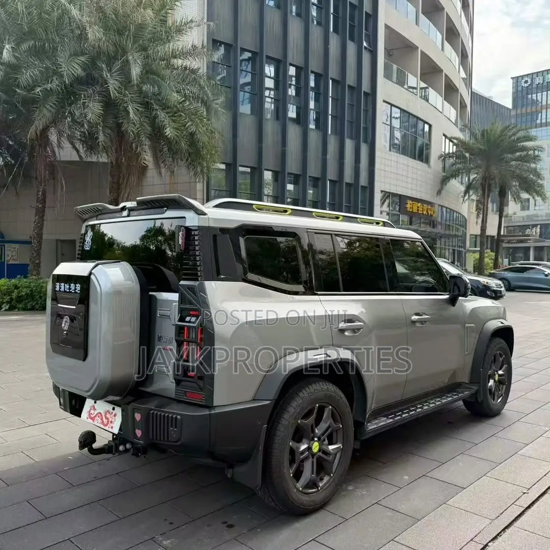 Jetour T2 2025 Gray
