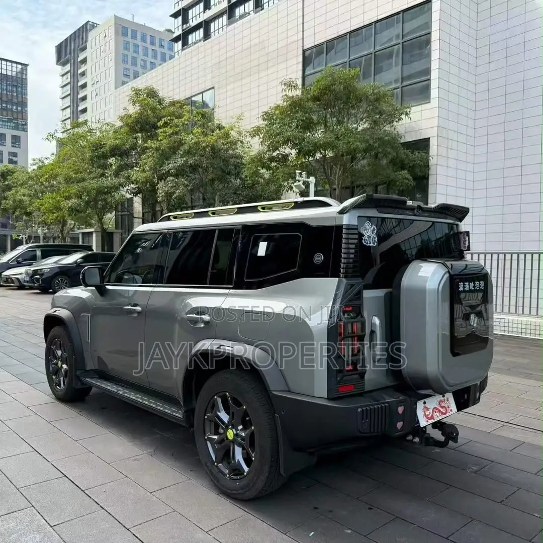 Jetour T2 2025 Gray
