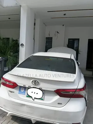 Toyota Camry 2018 White