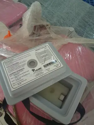Portable Immunisation Vaccine Carrier Box