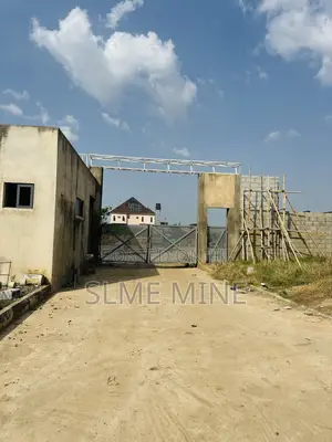 3bdrm Block of Flats in Rockhomes Estate, Life Camp for sale