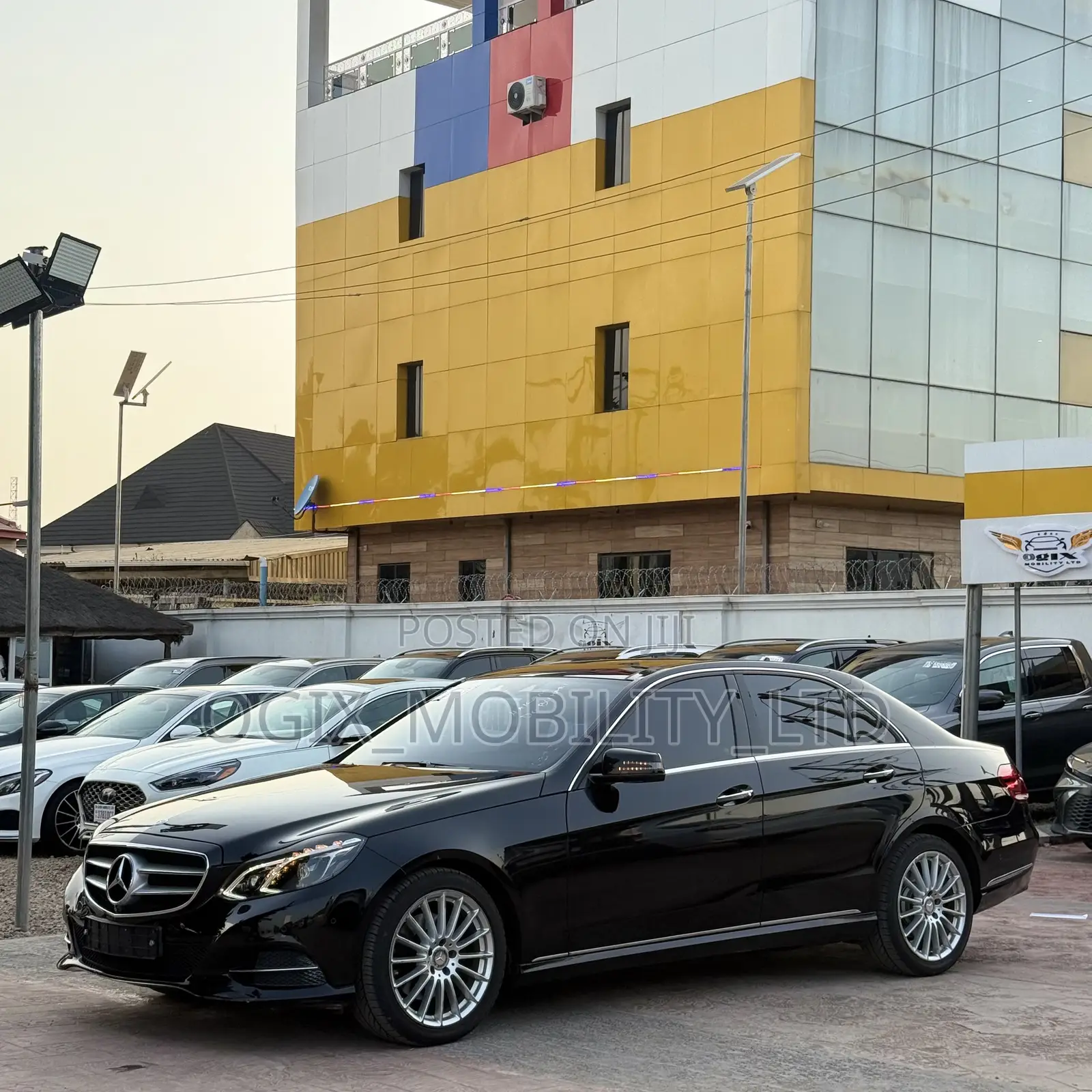 Mercedes-Benz E350 2015 Black