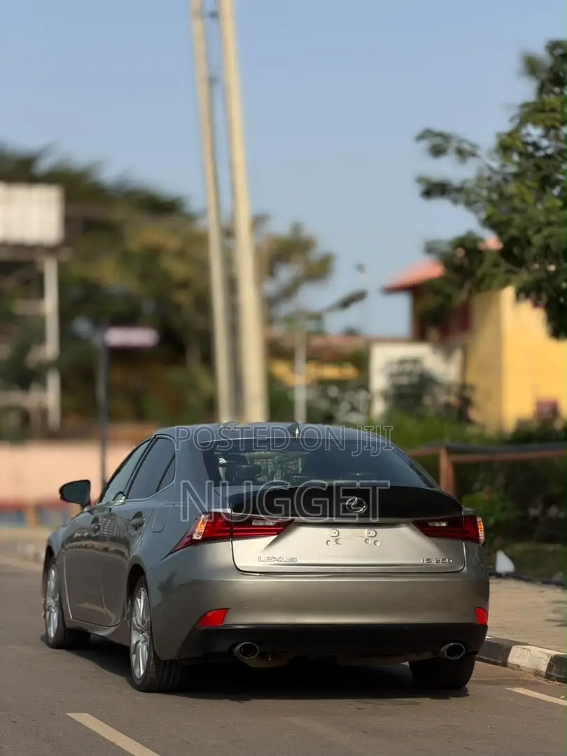 Lexus IS 2015 Gray