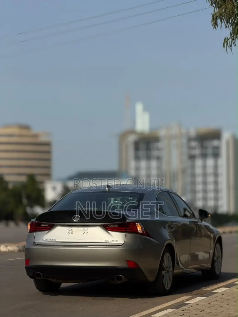 Lexus IS 2015 Gray