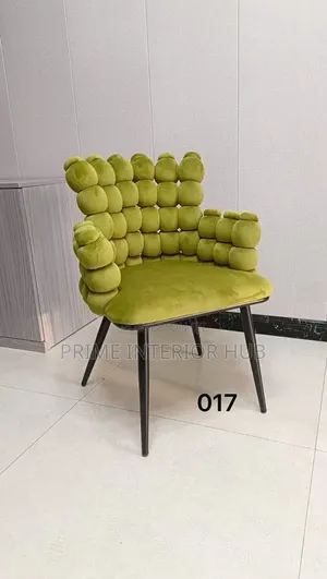 Luxury Bubble Accent Chair – Olive Green Velvet (Model 017)