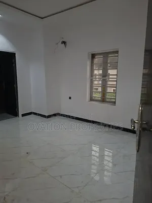 3bdrm Block of Flats in Arowojogbe Estate, Mende for rent