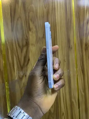New Apple iPhone 15 128 GB