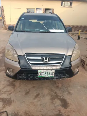 Honda CR-V 2005 Gold