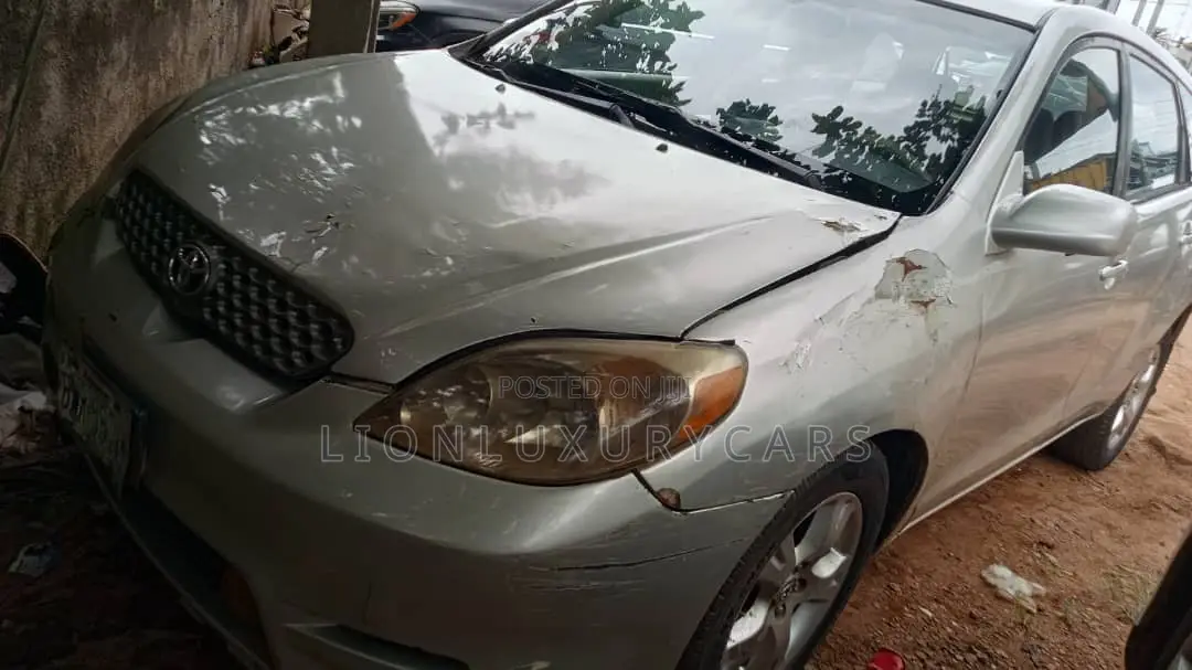 Toyota Matrix 2007 Silver