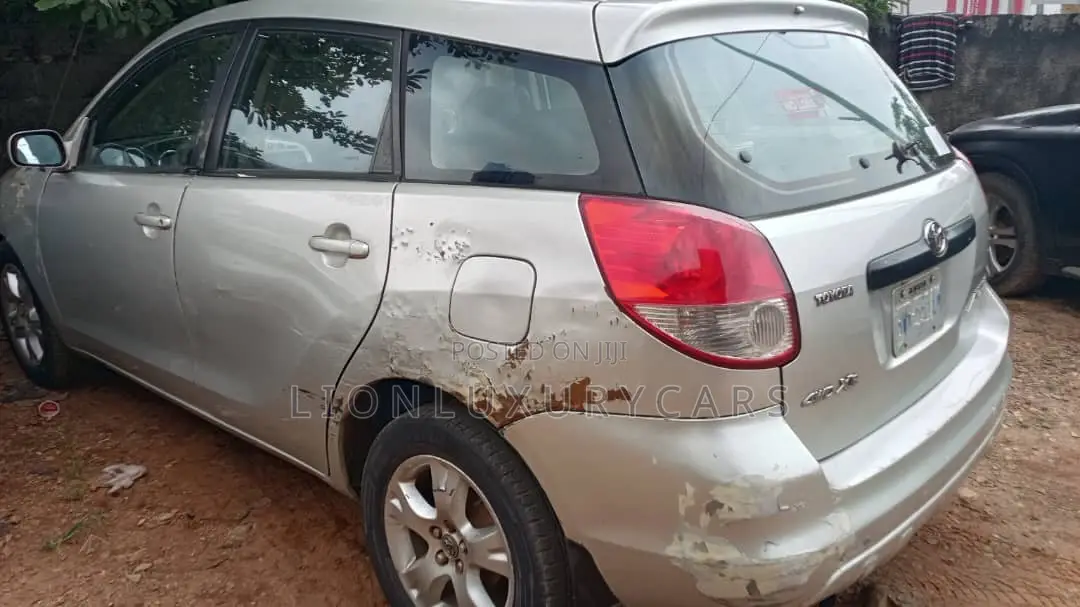 Toyota Matrix 2007 Silver