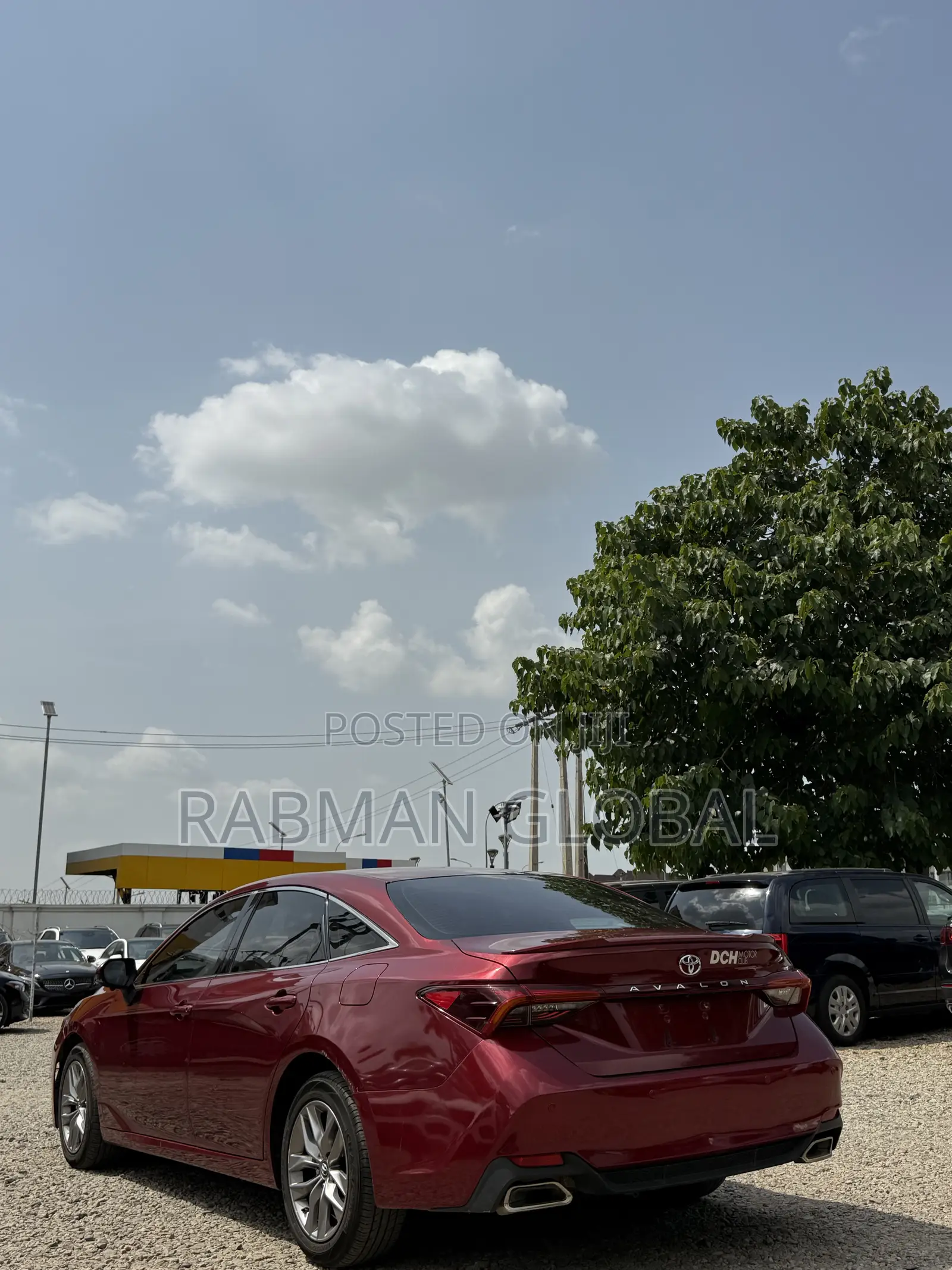 Toyota Avalon 2019 Maroon