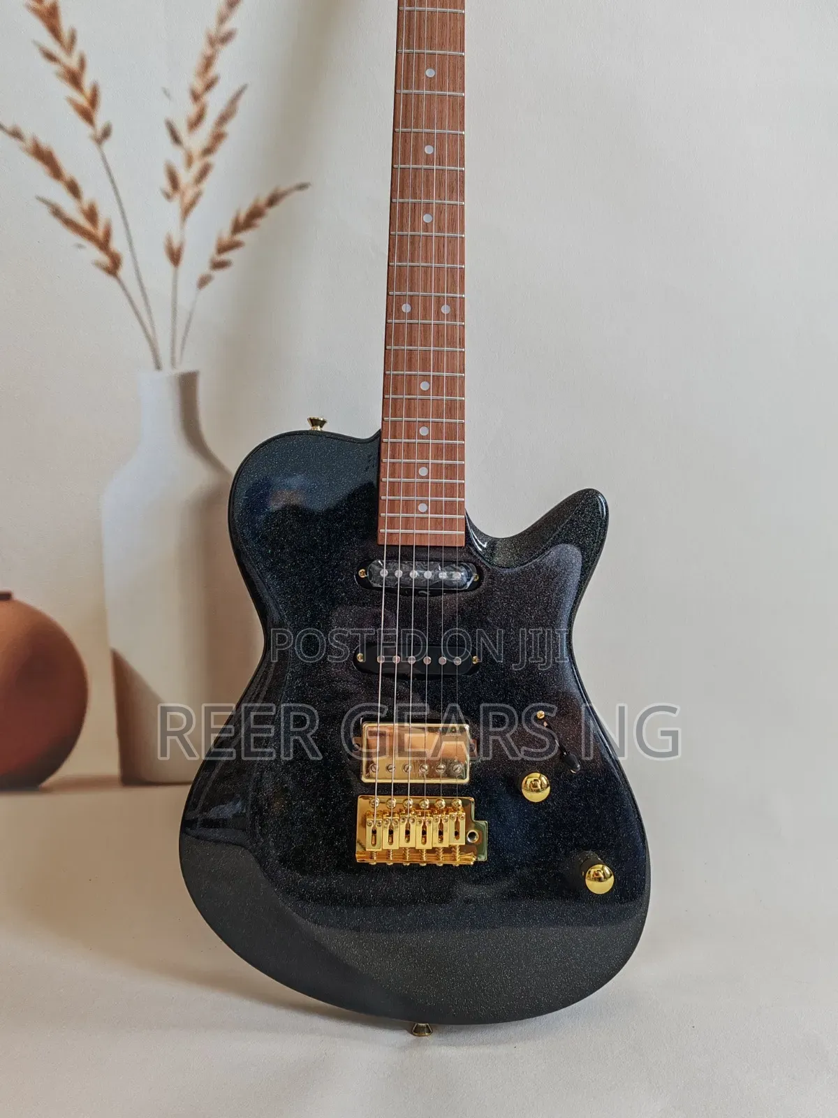 Black Minsine Pro Electric Guitar SSH