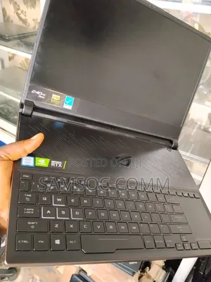 Laptop Asus ROG Zephyrus G14 16GB Intel Core i7 SSD 512GB