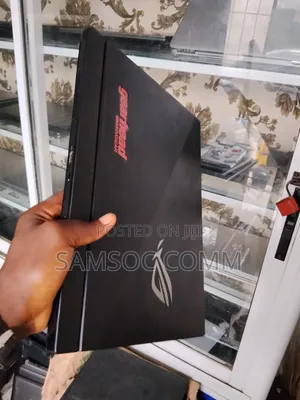 Laptop Asus ROG Zephyrus G14 16GB Intel Core i7 SSD 512GB