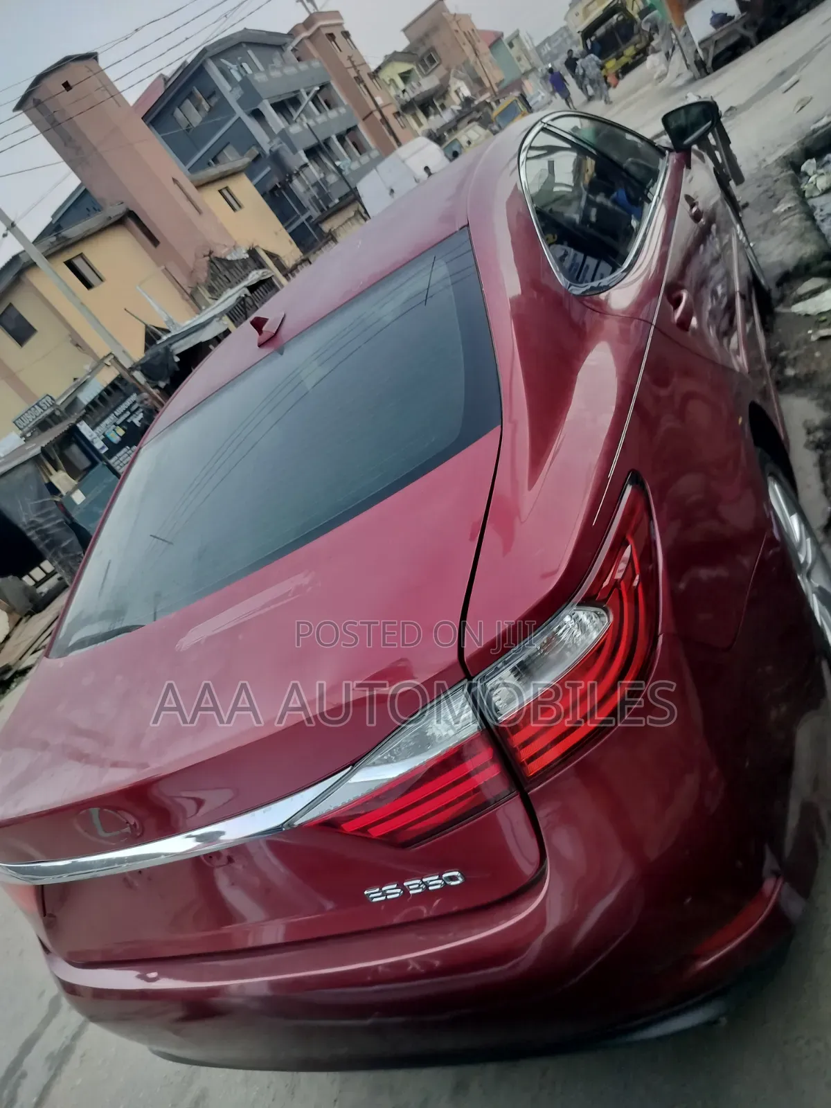 Lexus ES 2014 Red