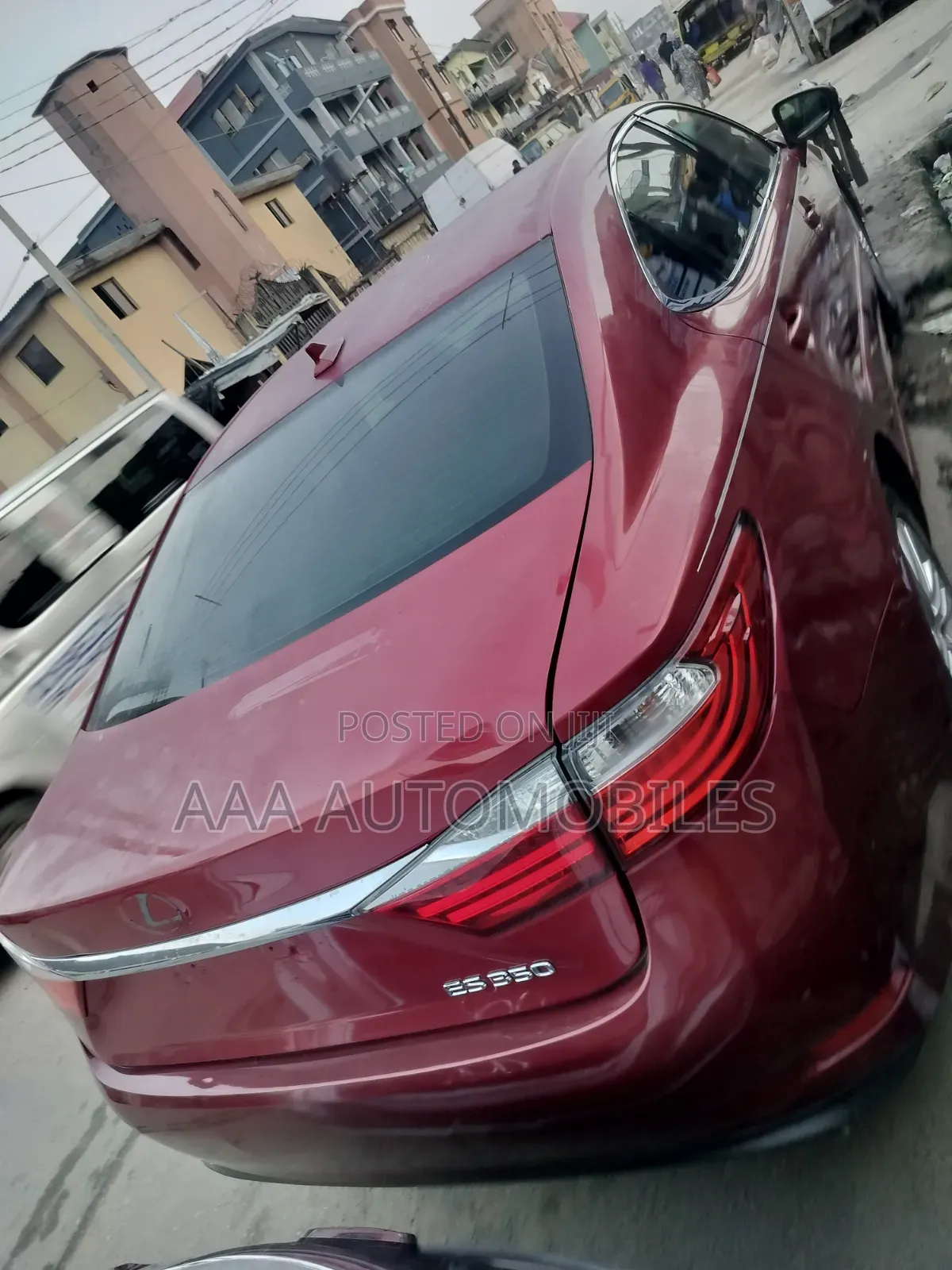Lexus ES 2014 Red
