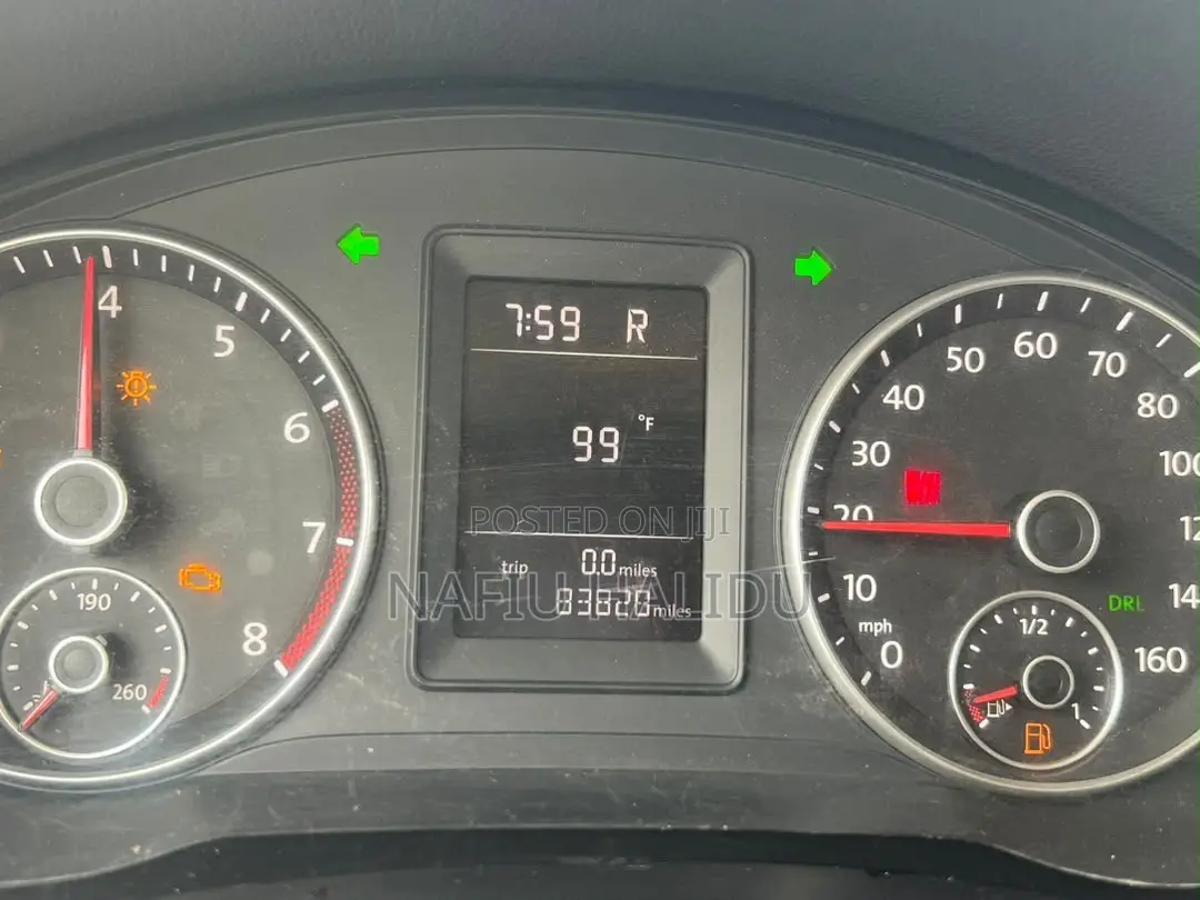 Volkswagen Jetta 2010 Gray