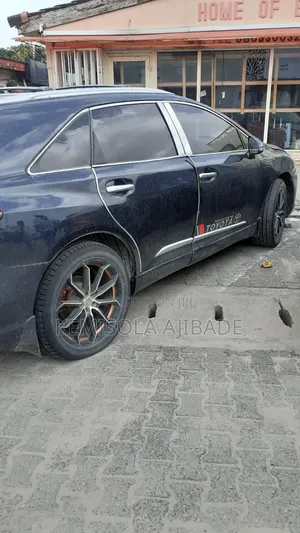 Toyota Venza 2011 Black