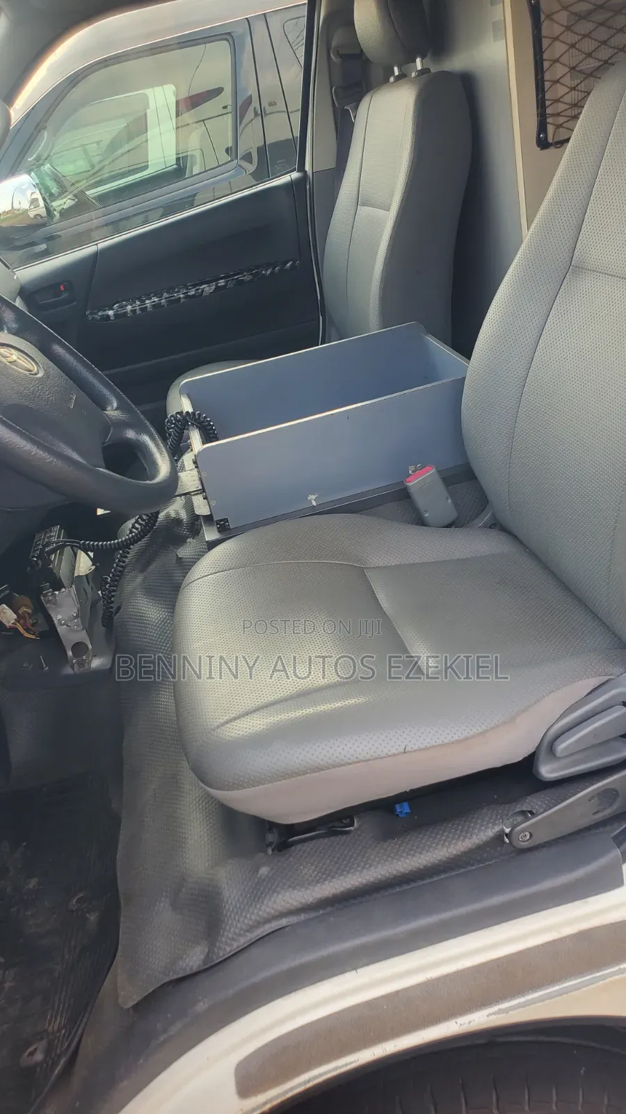Toyota HiAce 2020 White