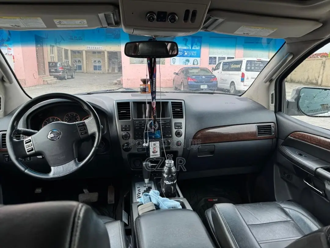Nissan Armada Platinum 2012 White