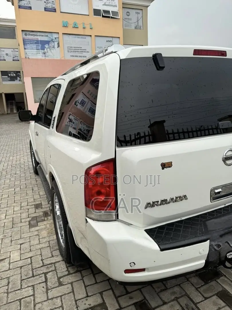 Nissan Armada Platinum 2012 White