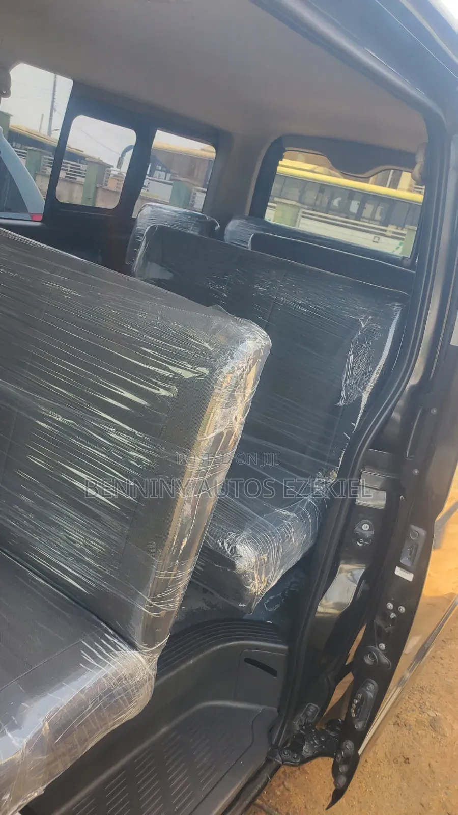 Toyota HiAce 2013 Grey