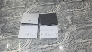 Laptop Microsoft Surface Pro 10 16GB Intel Core Ultra 7 SSD 256GB