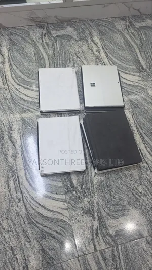 Laptop Microsoft Surface Pro 10 16GB Intel Core Ultra 7 SSD 256GB