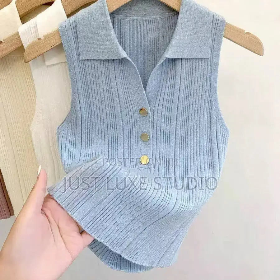 Women’s Armless Basic Top