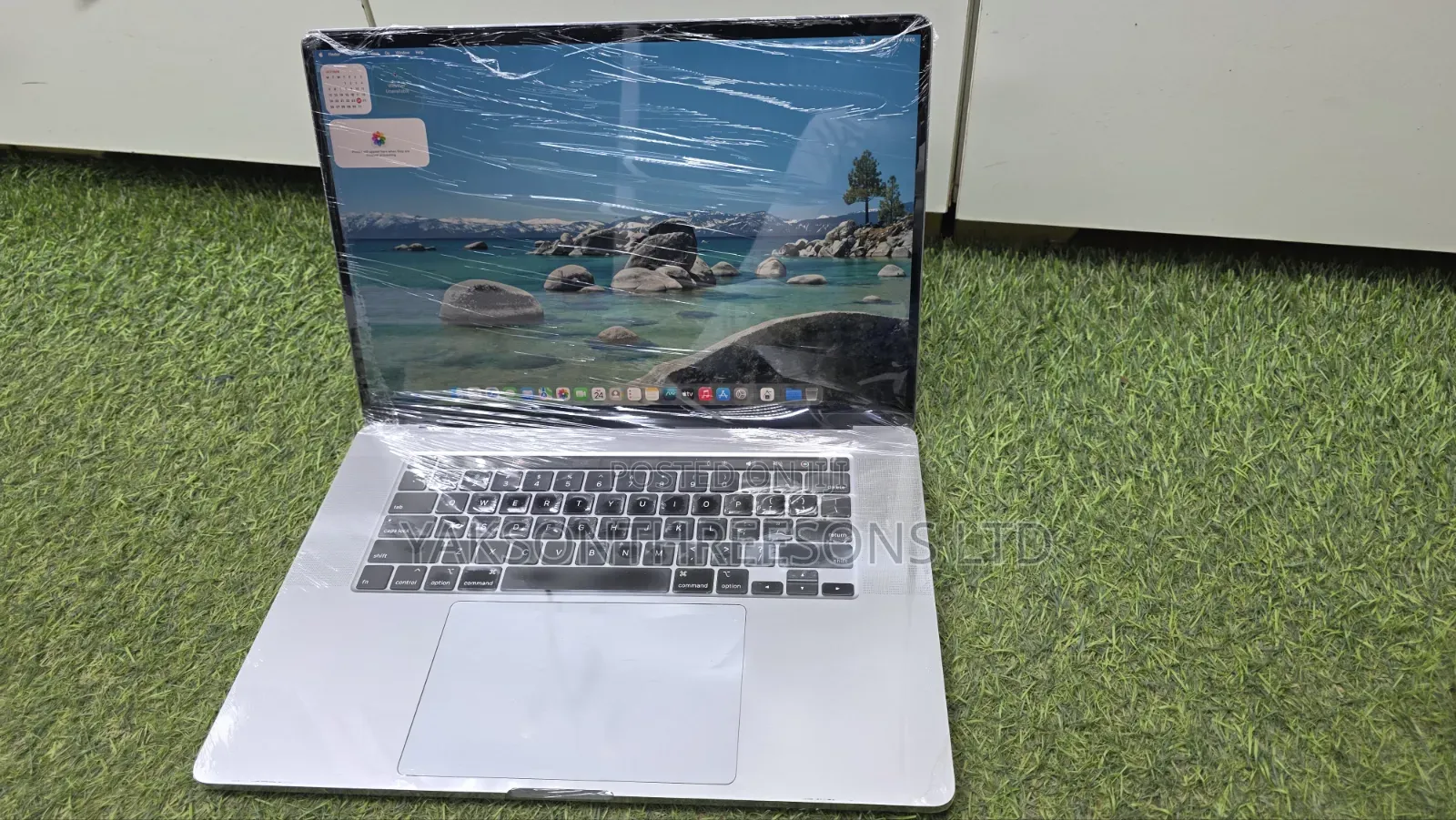 Laptop Apple MacBook Pro 2019 32GB Intel Core i9 SSD 512GB