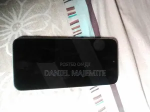 Infinix Smart 20 64 GB Silver