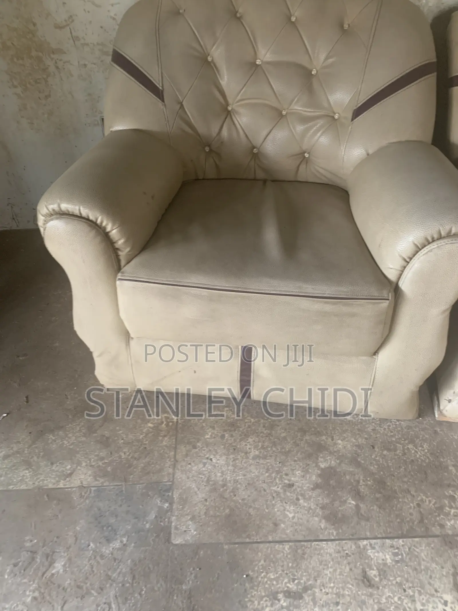 Used Sofa Furnitures
