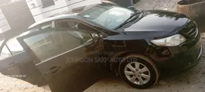 Toyota Corolla 2009 Black