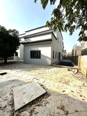 4bdrm Duplex in Lugbe District for sale
