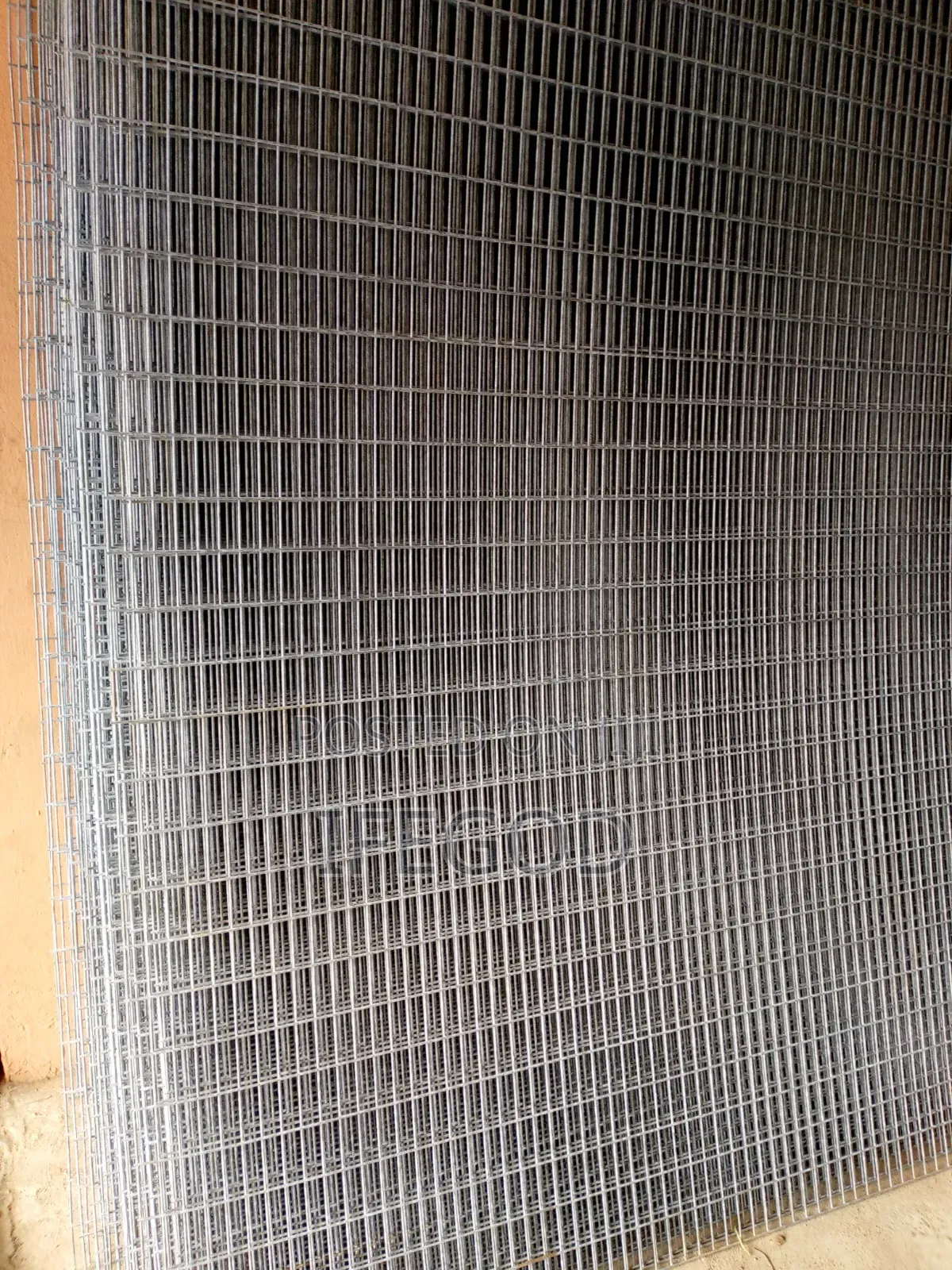 Galvanized Mesh Wire 2.4m by 2.7m