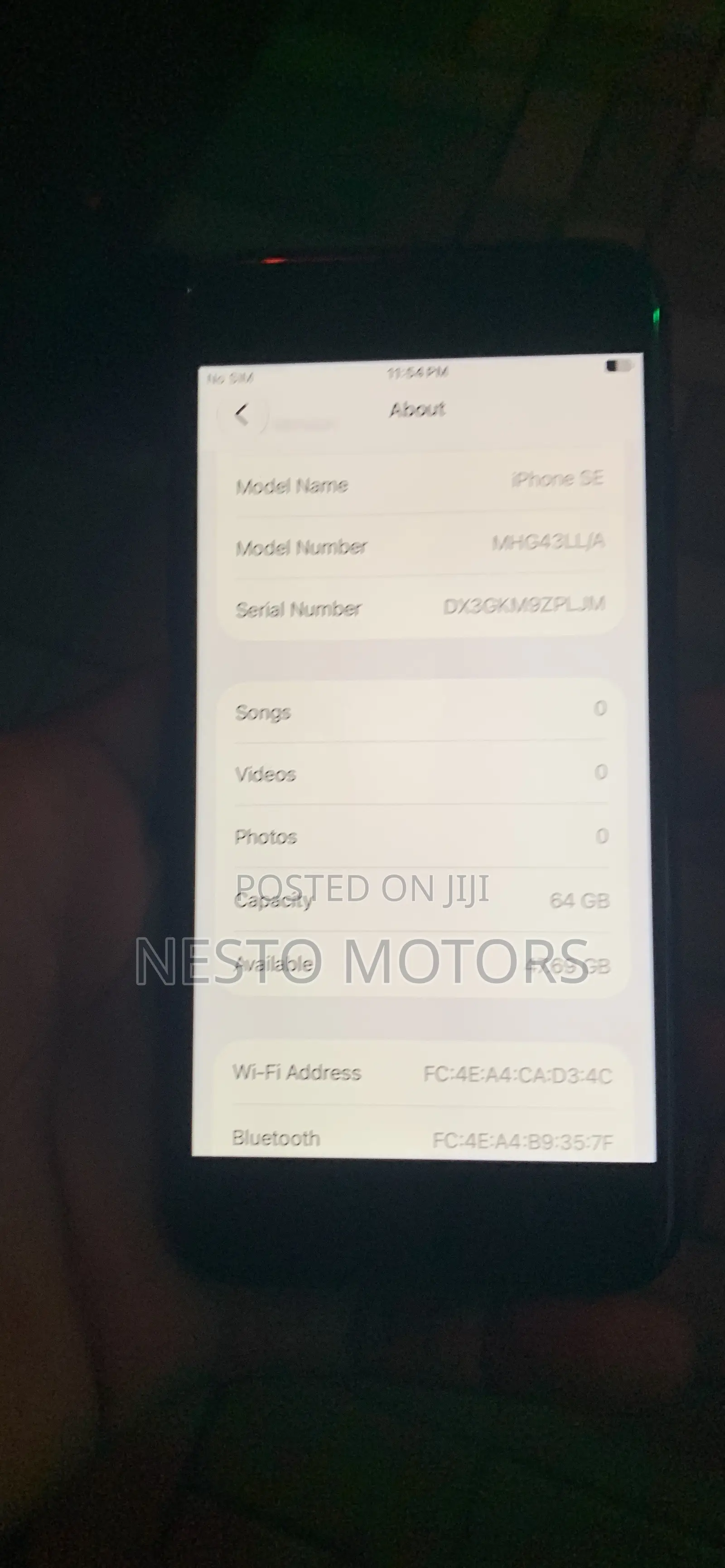 Apple iPhone SE (2020) 64 GB Black