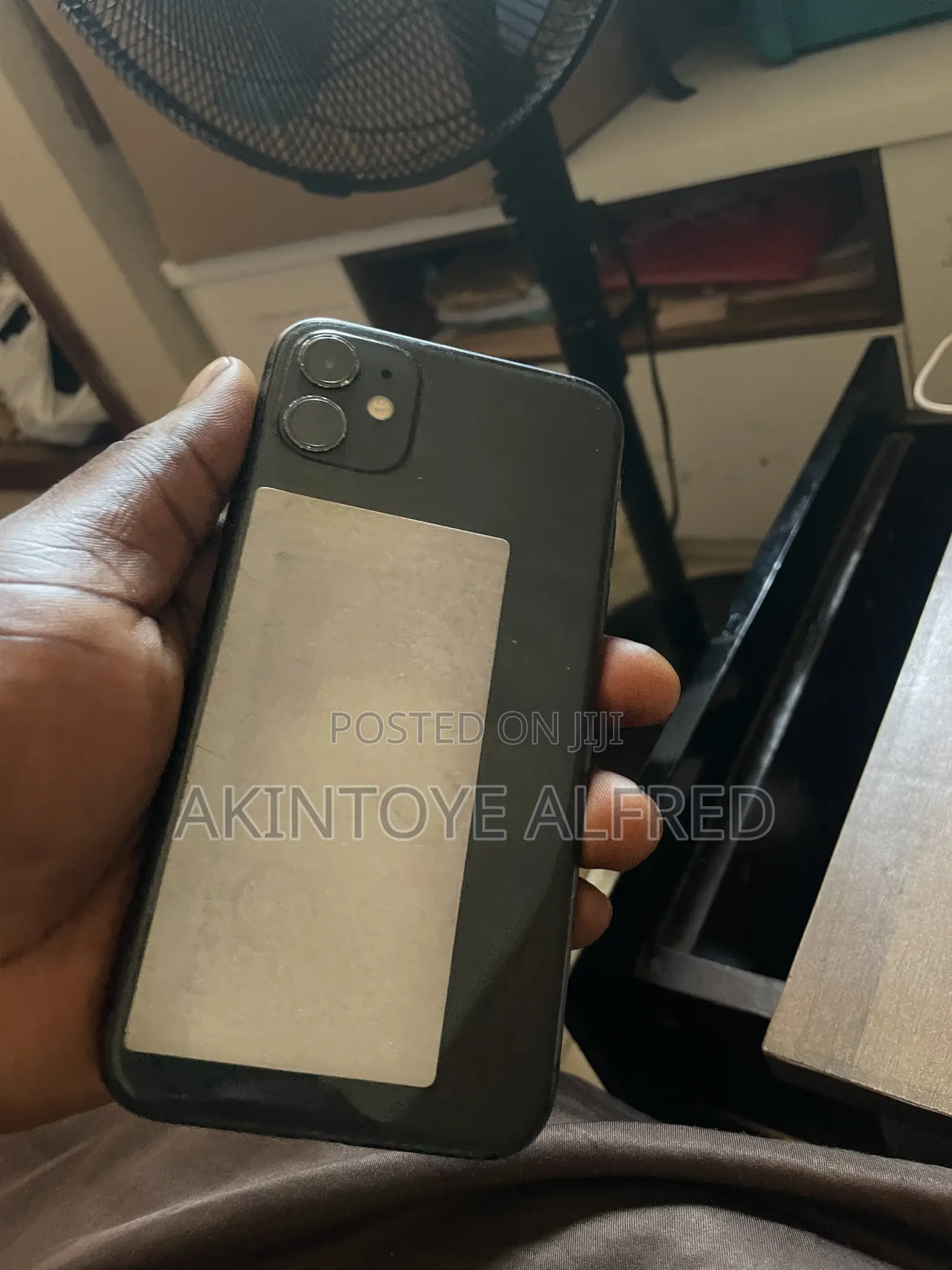 Apple iPhone 11 64 GB Black