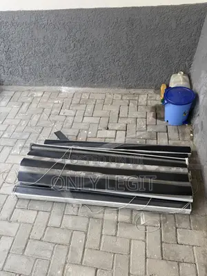 7 Window Blind