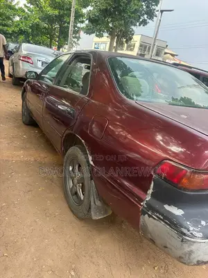 Toyota Camry Automatic 1999 Red