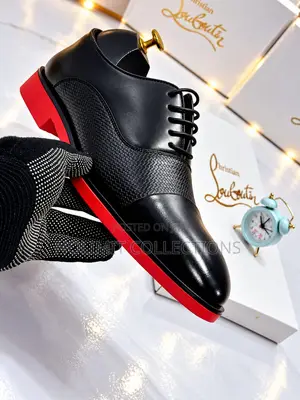 Men's Christian Louboutin Leather Dress Shoes With Red Soles