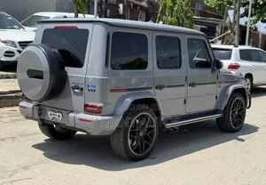 Mercedes-Benz G-Class 2021 Beige