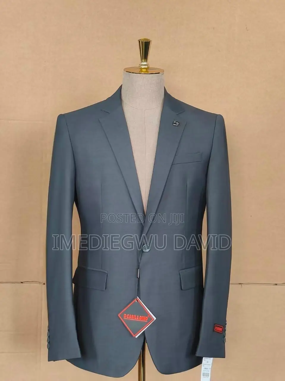 Plain Suit