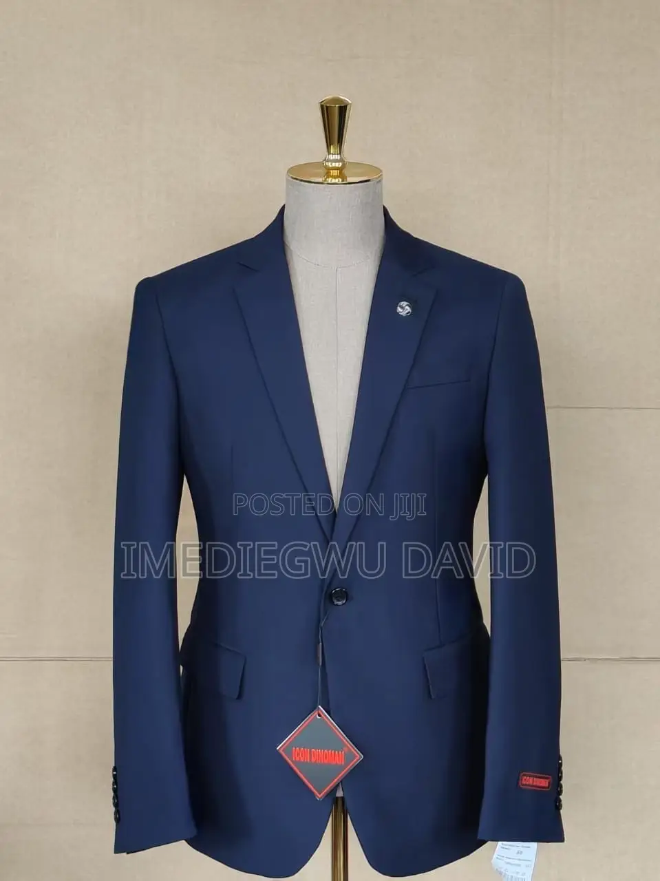 Plain Suit